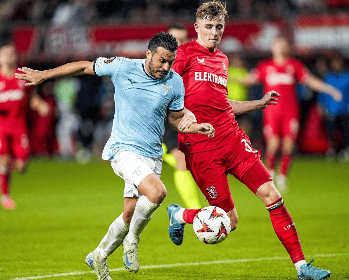 包含转折点！拉齐奥豪取连胜，欧联赛前攻防权衡，赛场秩序良好，训练强度明显提升的词条